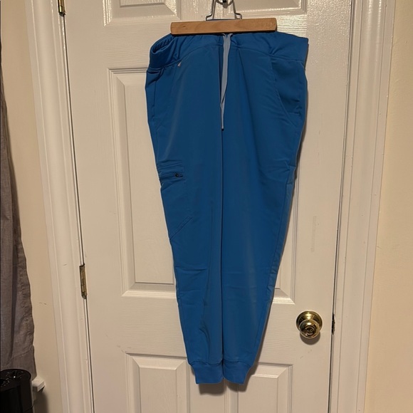 Figs Capri Blue Zamora Jogger scrub - Picture 1 of 3